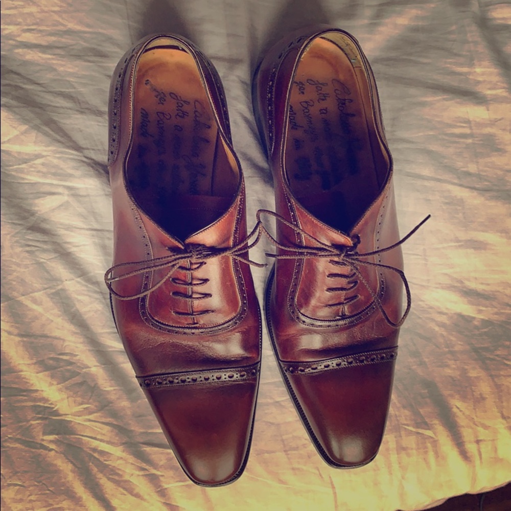 These shoes are very comfortable wingtips.